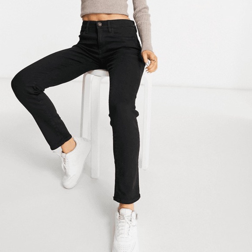 AEO American Eagle Black Skinny jeans 12 mid-rise